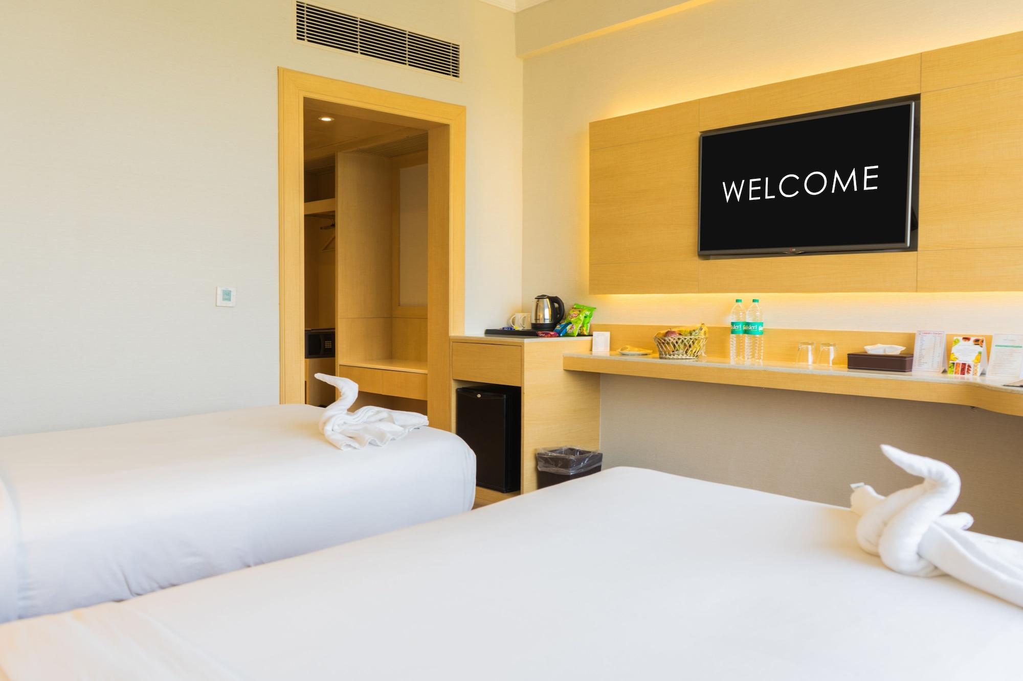 Hotel Gemini Continental, Hazratganj Lucknow Esterno foto