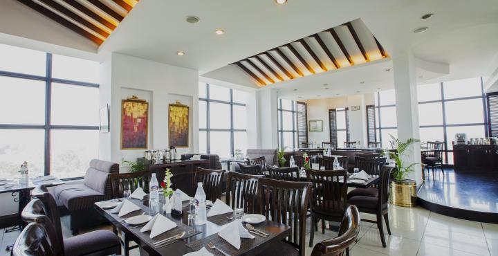 Hotel Gemini Continental, Hazratganj Lucknow Esterno foto