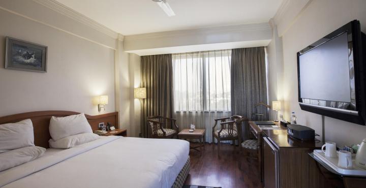 Hotel Gemini Continental, Hazratganj Lucknow Esterno foto