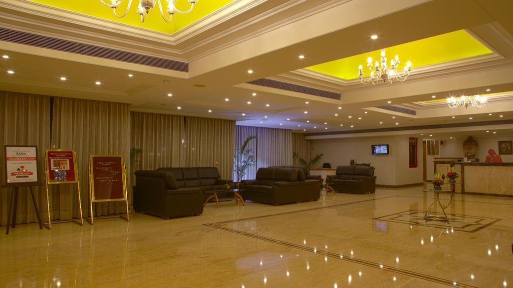 Hotel Gemini Continental, Hazratganj Lucknow Esterno foto